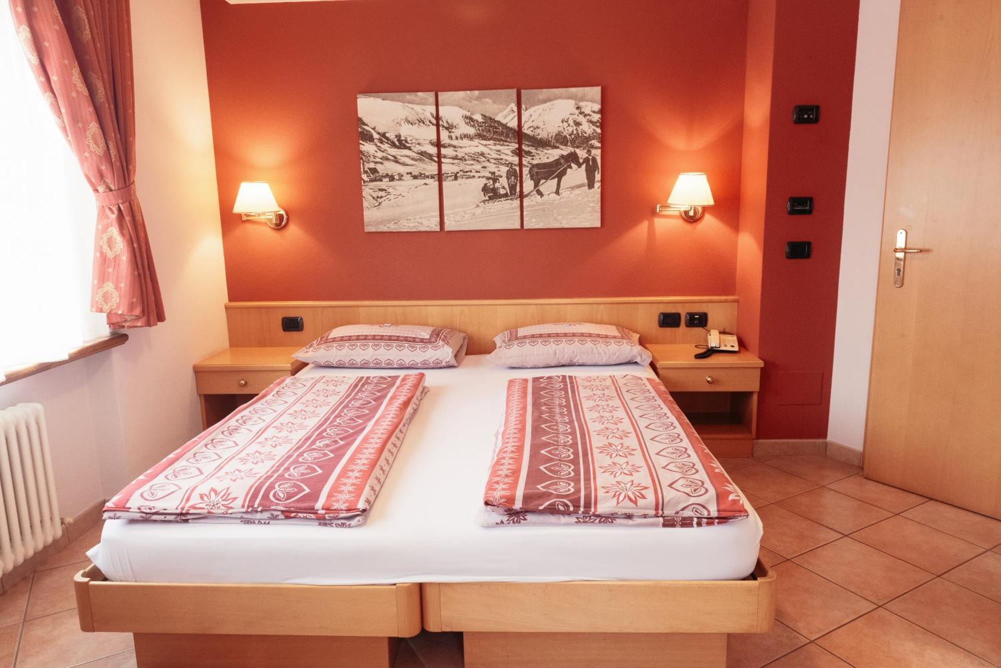 Hotel Garni Rin Da Rin Livigno Eksteriør bilde